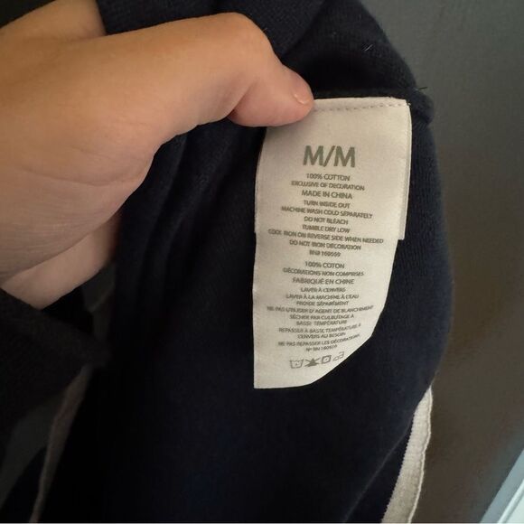 NWT WEAR by Erin Andrews Navy Chicago Bears Ski Raglan Pullover Sweater sz M - Picture 9 of 9